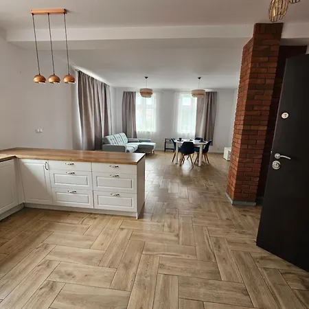 Dom Na Wynajem Ii & Quad Jacuzzi Apartamento *